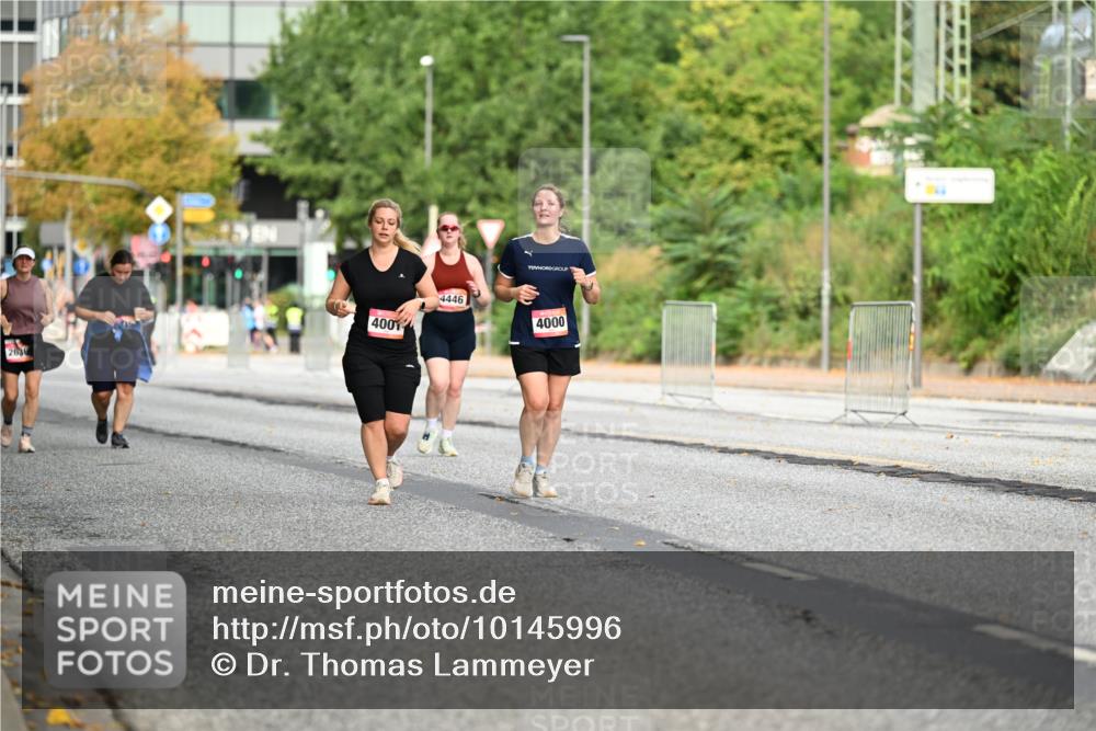 06.09.2026 - CURREX Alsterlauf Dr. Thomas Lammeyer http://msf.ph/oto/10145996 06.09.2026 10:20:09 Laufen 2636, 4001, 4446, 4000 meine-sportfotos.de