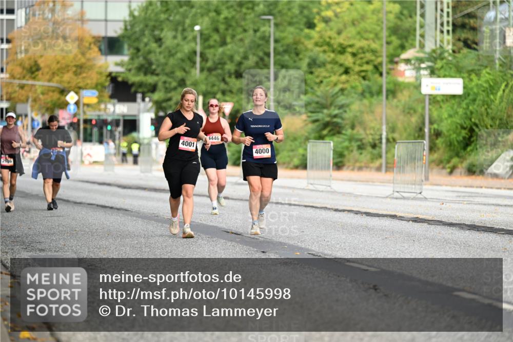 06.09.2026 - CURREX Alsterlauf Dr. Thomas Lammeyer http://msf.ph/oto/10145998 06.09.2026 10:20:09 Laufen 2636, 4001, 4446, 4000 meine-sportfotos.de
