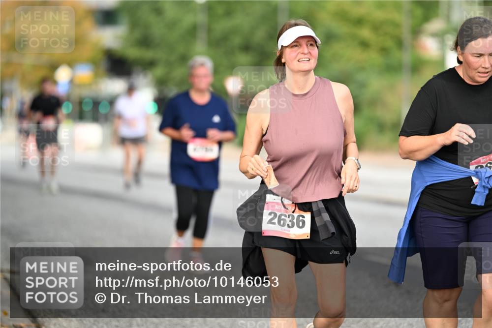 06.09.2026 - CURREX Alsterlauf Dr. Thomas Lammeyer http://msf.ph/oto/10146053 06.09.2026 10:20:23 Laufen 2636 meine-sportfotos.de