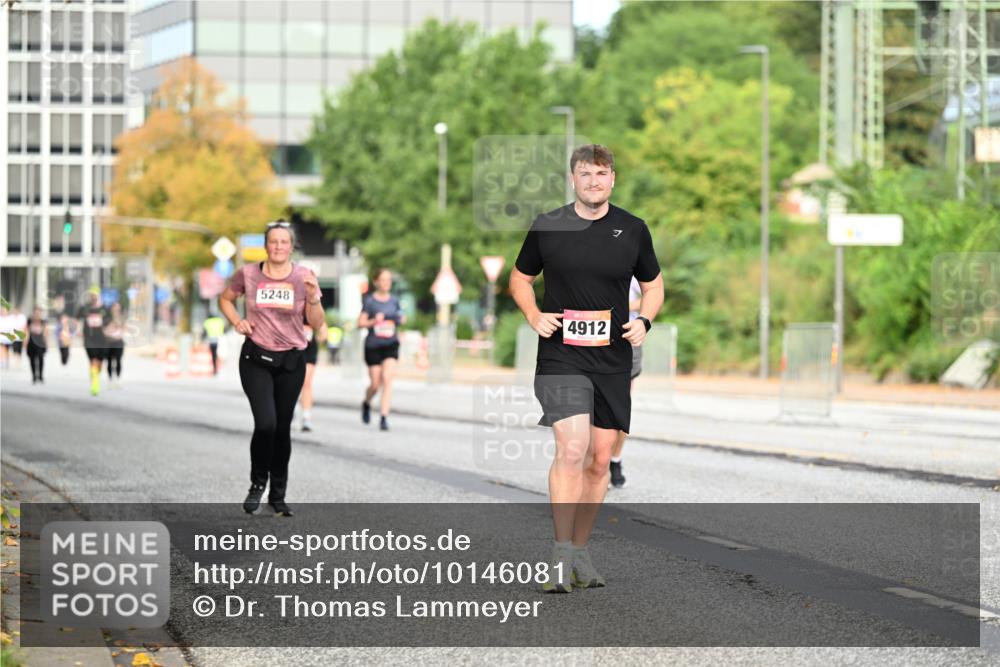 06.09.2026 - CURREX Alsterlauf Dr. Thomas Lammeyer http://msf.ph/oto/10146081 06.09.2026 10:20:34 Laufen 5248, 4912 meine-sportfotos.de