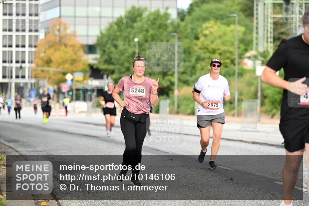 06.09.2026 - CURREX Alsterlauf Dr. Thomas Lammeyer http://msf.ph/oto/10146106 06.09.2026 10:20:36 Laufen 5248, 2075, 4 meine-sportfotos.de