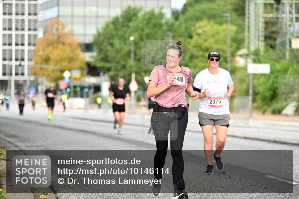 06.09.2026 - CURREX Alsterlauf Dr. Thomas Lammeyer http://msf.ph/oto/10146114 06.09.2026 10:20:38 Laufen 48, 2075 meine-sportfotos.de