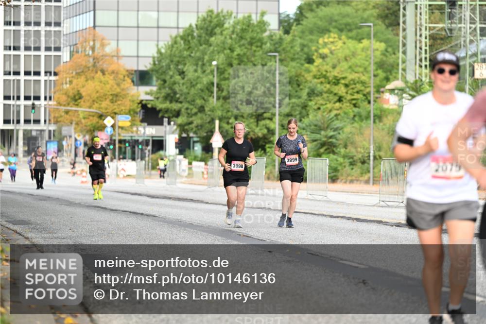 06.09.2026 - CURREX Alsterlauf Dr. Thomas Lammeyer http://msf.ph/oto/10146136 06.09.2026 10:20:40 Laufen 98, 2015 meine-sportfotos.de