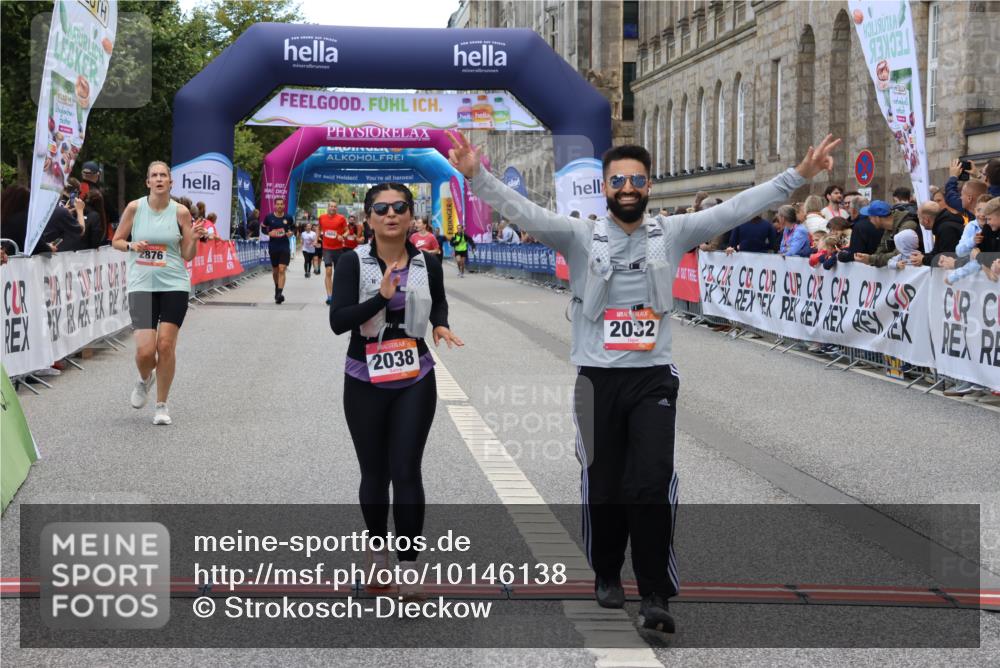 06.09.2026 - CURREX Alsterlauf Strokosch-Dieckow http://msf.ph/oto/10146138 06.09.2026 10:21:40 Ziel 2032, 2038, 2876, 4764, 4837, 4875 meine-sportfotos.de