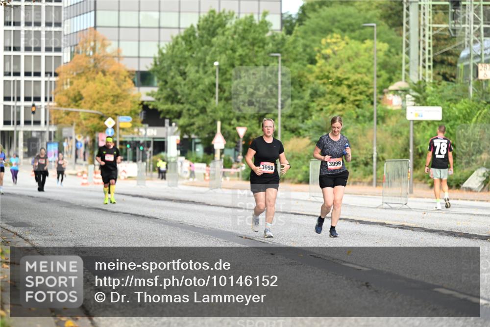 06.09.2026 - CURREX Alsterlauf Dr. Thomas Lammeyer http://msf.ph/oto/10146152 06.09.2026 10:20:41 Laufen 3998, 3999, 78 meine-sportfotos.de