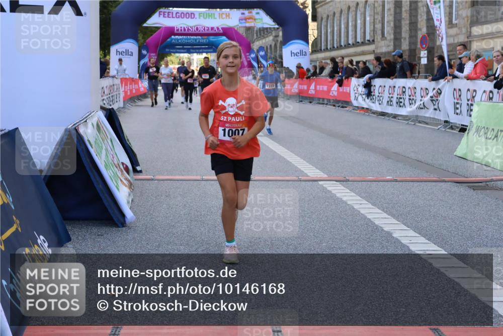 06.09.2026 - CURREX Alsterlauf Strokosch-Dieckow http://msf.ph/oto/10146168 06.09.2026 11:52:40 Ziel 1007, 1075, 1076, 1310, 8028, 8269, 8270 meine-sportfotos.de
