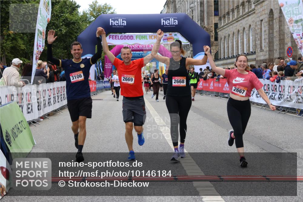 06.09.2026 - CURREX Alsterlauf Strokosch-Dieckow http://msf.ph/oto/10146184 06.09.2026 10:21:48 Ziel 2667, 2668, 2669, 2876, 3106, 4880 meine-sportfotos.de
