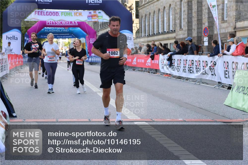 06.09.2026 - CURREX Alsterlauf Strokosch-Dieckow http://msf.ph/oto/10146195 06.09.2026 11:52:46 Ziel 1077, 1082, 1310, 1340, 3821, 3822, 8137 meine-sportfotos.de