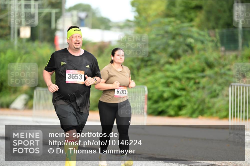 06.09.2026 - CURREX Alsterlauf Dr. Thomas Lammeyer http://msf.ph/oto/10146224 06.09.2026 10:21:01 Laufen 3653, 6202 meine-sportfotos.de