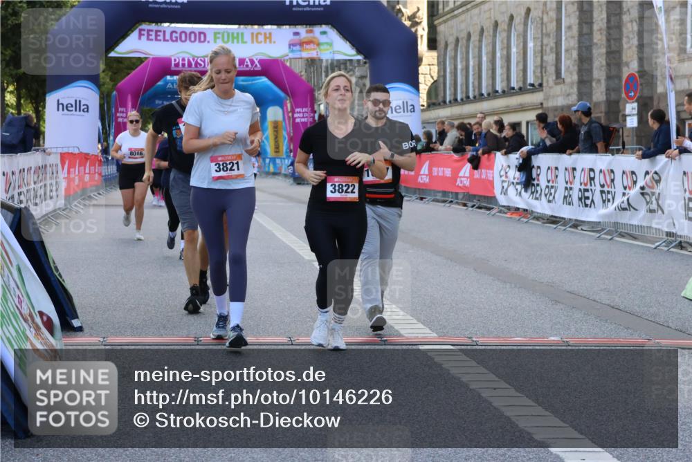 06.09.2026 - CURREX Alsterlauf Strokosch-Dieckow http://msf.ph/oto/10146226 06.09.2026 11:52:50 Ziel 1061, 1077, 1082, 1340, 3821, 3822, 8016, 8137 meine-sportfotos.de