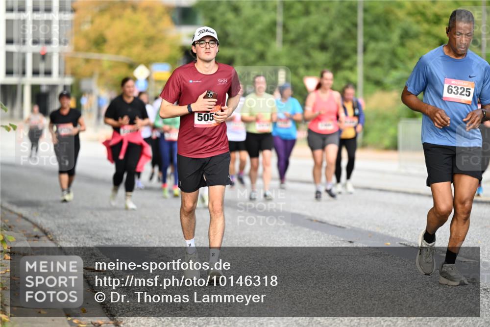 06.09.2026 - CURREX Alsterlauf Dr. Thomas Lammeyer http://msf.ph/oto/10146318 06.09.2026 10:21:14 Laufen 505, 8, 6325 meine-sportfotos.de