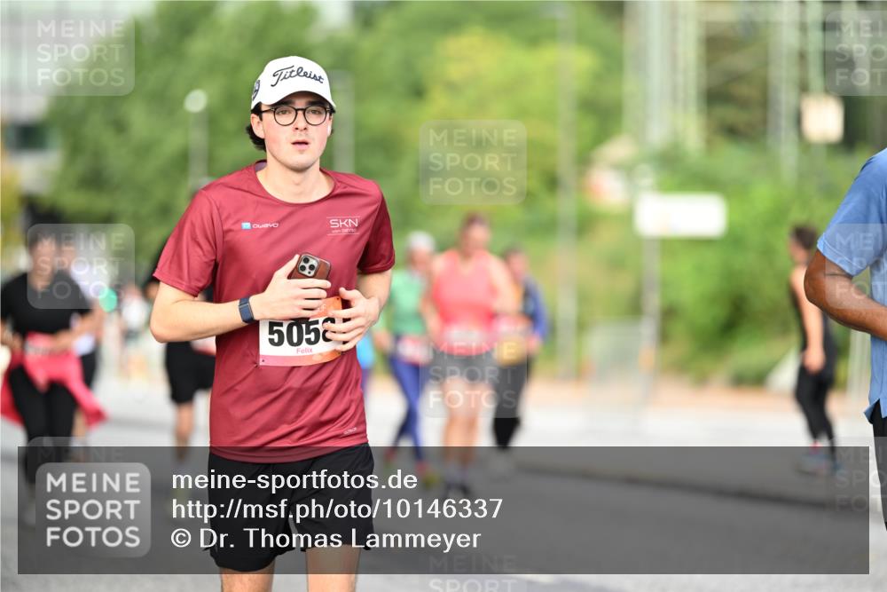 06.09.2026 - CURREX Alsterlauf Dr. Thomas Lammeyer http://msf.ph/oto/10146337 06.09.2026 10:21:18 Laufen 505 meine-sportfotos.de
