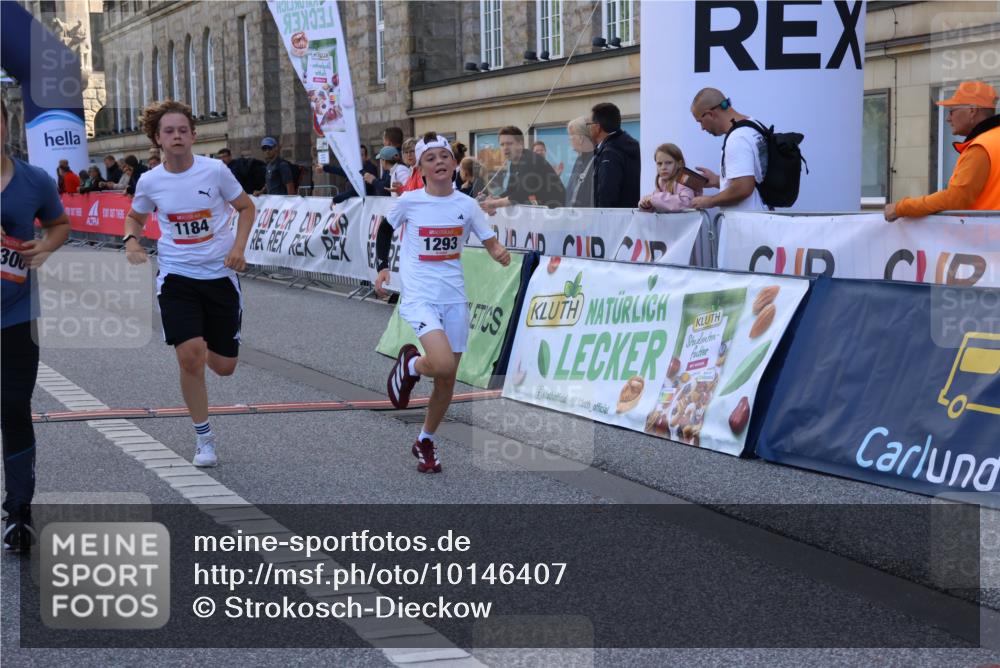06.09.2026 - CURREX Alsterlauf Strokosch-Dieckow http://msf.ph/oto/10146407 06.09.2026 11:53:03 Ziel 1001, 1040, 1184, 1283, 1293, 4802, 8155, 8300 meine-sportfotos.de