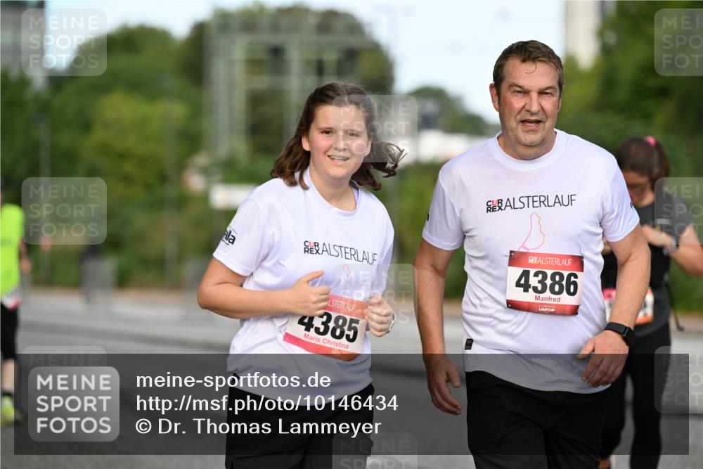 06.09.2026 - CURREX Alsterlauf Dr. Thomas Lammeyer http://msf.ph/oto/10146434 06.09.2026 10:21:32 Laufen 4386, 4385 meine-sportfotos.de