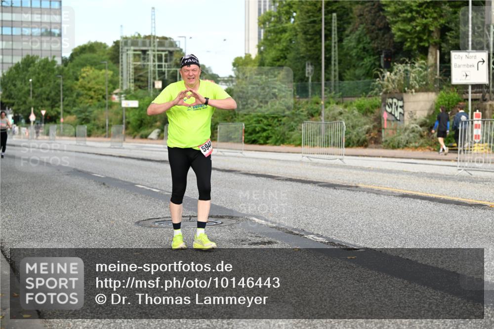 06.09.2026 - CURREX Alsterlauf Dr. Thomas Lammeyer http://msf.ph/oto/10146443 06.09.2026 10:21:36 Laufen 594 meine-sportfotos.de