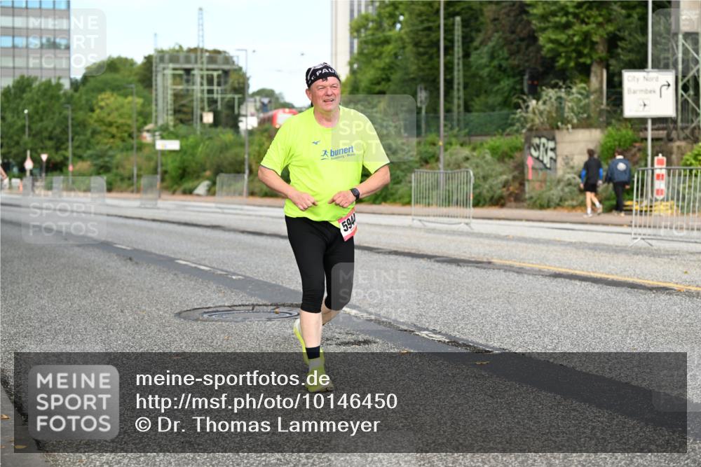 06.09.2026 - CURREX Alsterlauf Dr. Thomas Lammeyer http://msf.ph/oto/10146450 06.09.2026 10:21:37 Laufen 594 meine-sportfotos.de