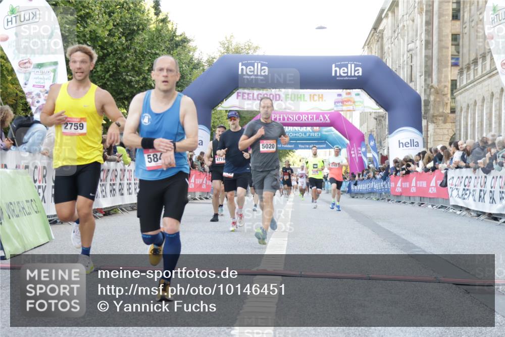 06.09.2026 - CURREX Alsterlauf Yannick Fuchs http://msf.ph/oto/10146451 06.09.2026 09:47:54 Ziel 2759, 4145, 4718, 5020, 5219, 5704, 5845, 6228, 6262 meine-sportfotos.de