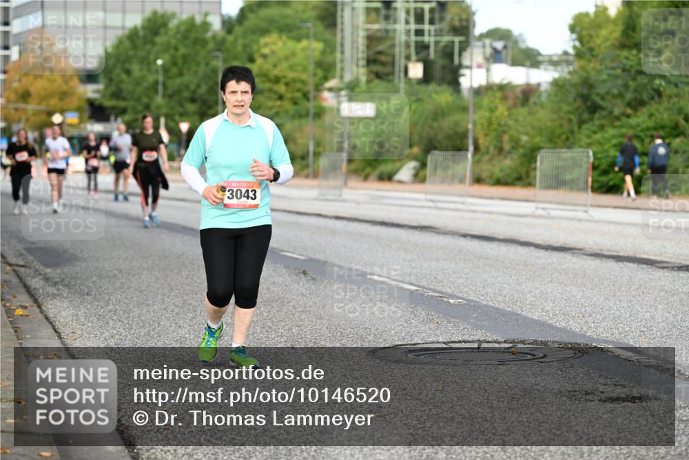 06.09.2026 - CURREX Alsterlauf Dr. Thomas Lammeyer http://msf.ph/oto/10146520 06.09.2026 10:21:51 Laufen 3043 meine-sportfotos.de
