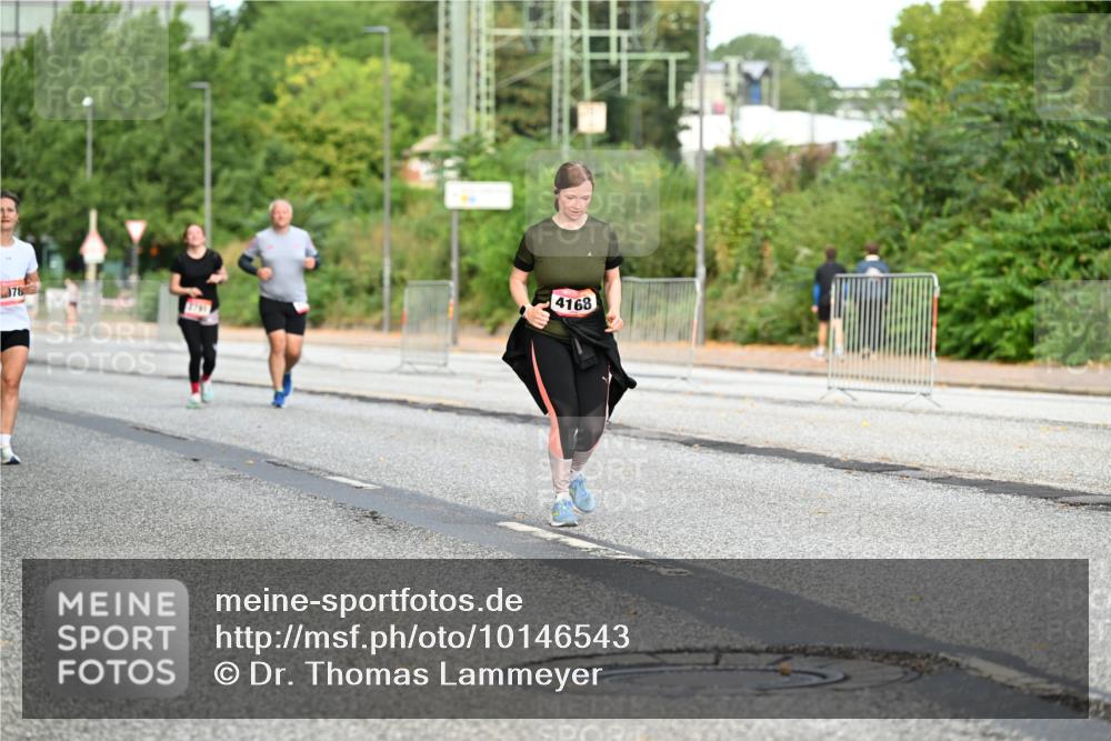 06.09.2026 - CURREX Alsterlauf Dr. Thomas Lammeyer http://msf.ph/oto/10146543 06.09.2026 10:21:58 Laufen 78, 2761, 4168 meine-sportfotos.de