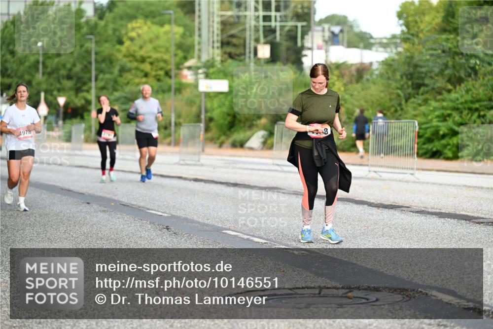 06.09.2026 - CURREX Alsterlauf Dr. Thomas Lammeyer http://msf.ph/oto/10146551 06.09.2026 10:21:59 Laufen 1978, 8 meine-sportfotos.de