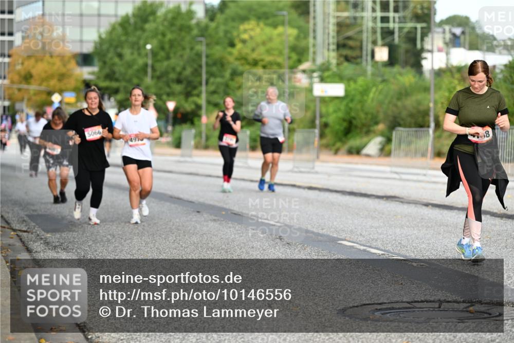06.09.2026 - CURREX Alsterlauf Dr. Thomas Lammeyer http://msf.ph/oto/10146556 06.09.2026 10:21:59 Laufen 5066, 4975 meine-sportfotos.de