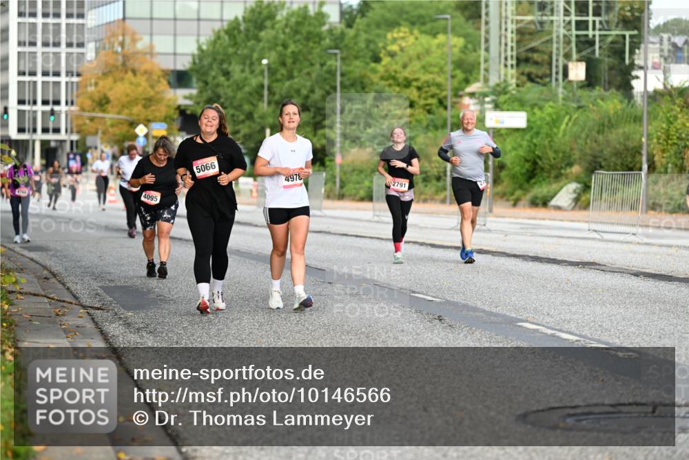 06.09.2026 - CURREX Alsterlauf Dr. Thomas Lammeyer http://msf.ph/oto/10146566 06.09.2026 10:22:00 Laufen 4095, 5066, 4978, 2791 meine-sportfotos.de