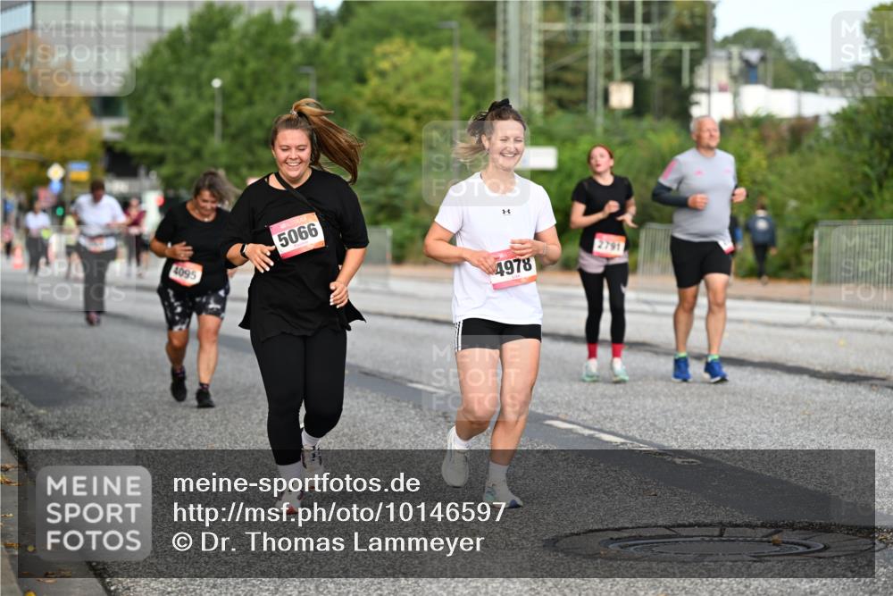 06.09.2026 - CURREX Alsterlauf Dr. Thomas Lammeyer http://msf.ph/oto/10146597 06.09.2026 10:22:03 Laufen 4095, 5066, 4978, 2791 meine-sportfotos.de