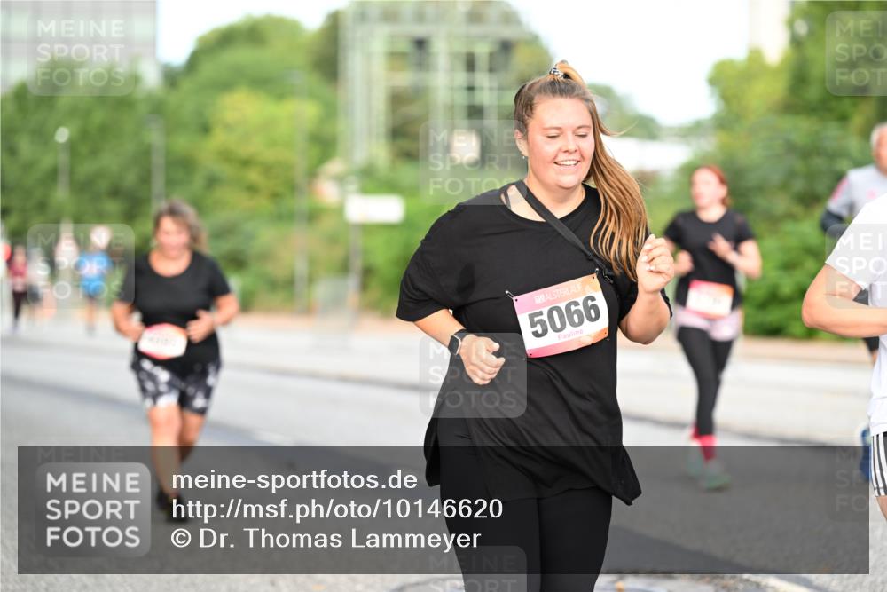 06.09.2026 - CURREX Alsterlauf Dr. Thomas Lammeyer http://msf.ph/oto/10146620 06.09.2026 10:22:06 Laufen 5066 meine-sportfotos.de