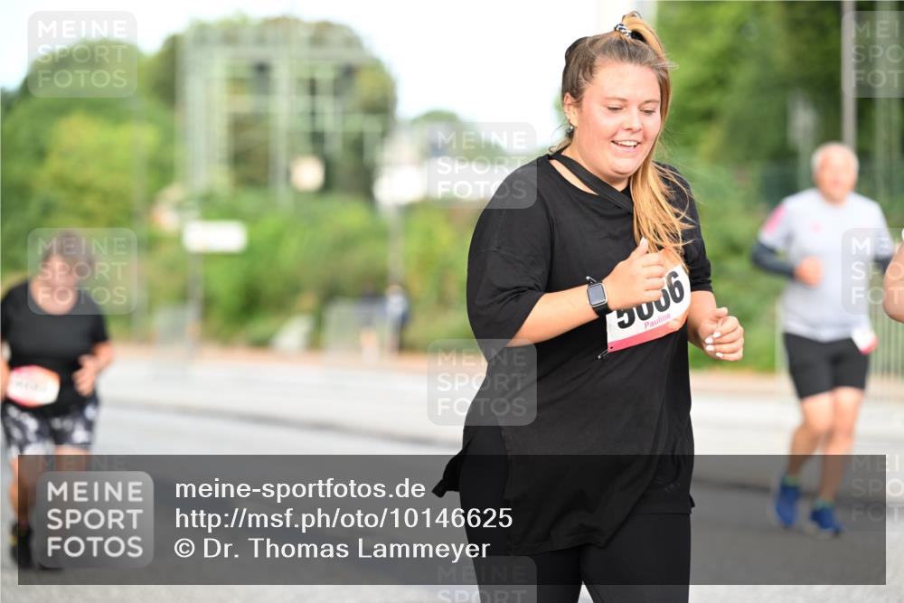 06.09.2026 - CURREX Alsterlauf Dr. Thomas Lammeyer http://msf.ph/oto/10146625 06.09.2026 10:22:06 Laufen  meine-sportfotos.de