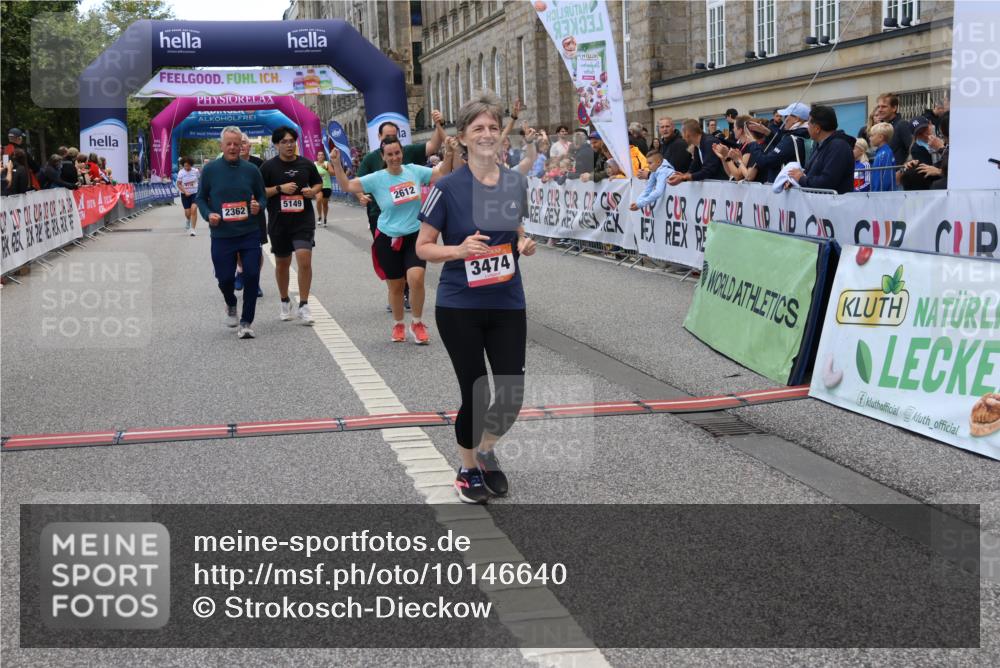 06.09.2026 - CURREX Alsterlauf Strokosch-Dieckow http://msf.ph/oto/10146640 06.09.2026 10:22:06 Ziel 2103, 2362, 2422, 2612, 2613, 3474, 3707, 3904, 3983, 4118, 4260, 4261, 4486, 4960, 5149, 5431, 5442 meine-sportfotos.de