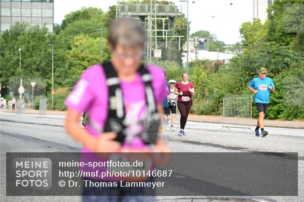 06.09.2026 - CURREX Alsterlauf Dr. Thomas Lammeyer http://msf.ph/oto/10146687 06.09.2026 10:22:22 Laufen 47, 646, 3783, 5156, 3784 meine-sportfotos.de