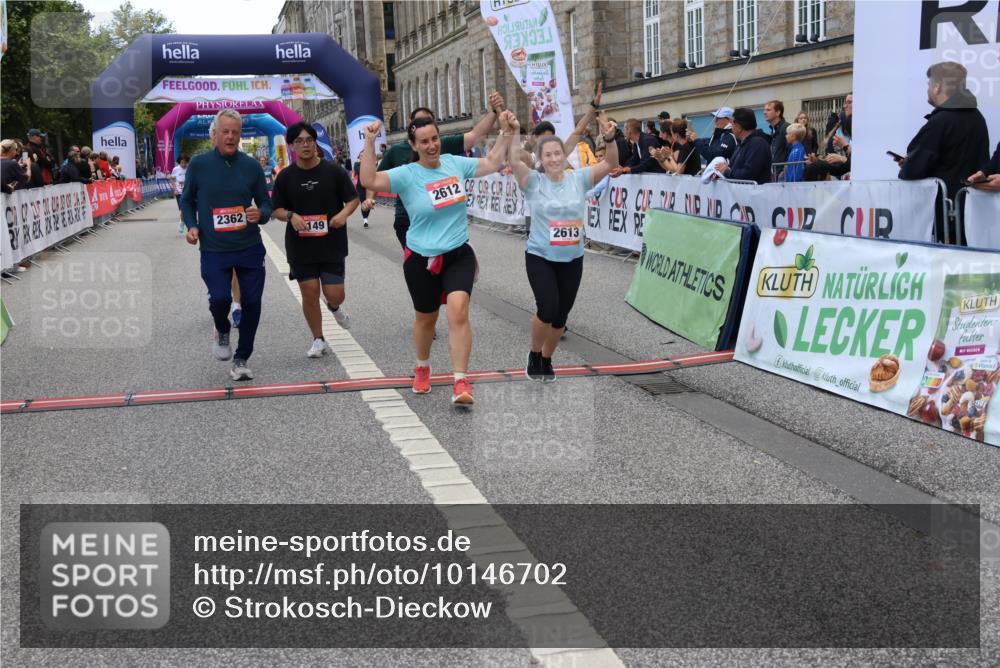 06.09.2026 - CURREX Alsterlauf Strokosch-Dieckow http://msf.ph/oto/10146702 06.09.2026 10:22:08 Ziel 2362, 2422, 2481, 2612, 2613, 3427, 3474, 3707, 3983, 4118, 4260, 4261, 4485, 4486, 5149, 5431, 5442, 5897 meine-sportfotos.de