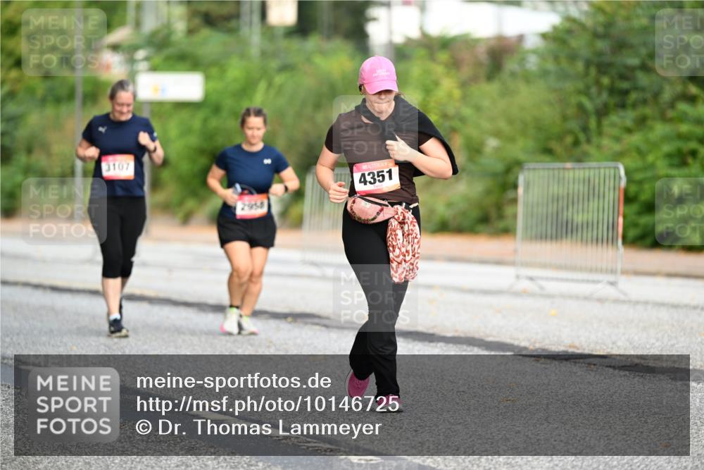 06.09.2026 - CURREX Alsterlauf Dr. Thomas Lammeyer http://msf.ph/oto/10146725 06.09.2026 10:22:40 Laufen 3107, 2958, 4351 meine-sportfotos.de