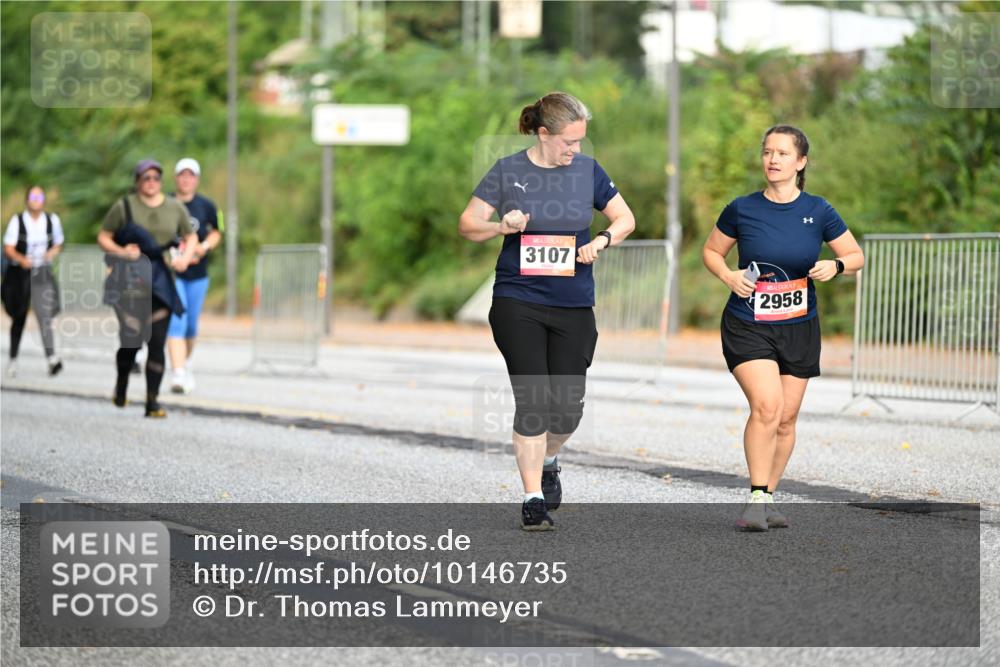 06.09.2026 - CURREX Alsterlauf Dr. Thomas Lammeyer http://msf.ph/oto/10146735 06.09.2026 10:22:43 Laufen 3107, 2958 meine-sportfotos.de