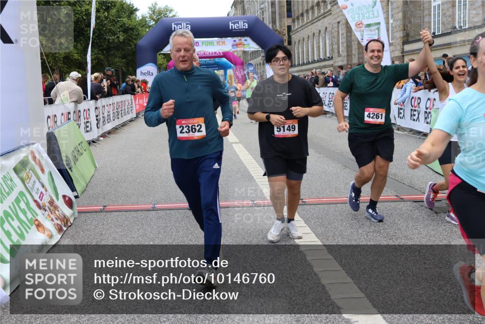 06.09.2026 - CURREX Alsterlauf Strokosch-Dieckow http://msf.ph/oto/10146760 06.09.2026 10:22:09 Ziel 2362, 2422, 2481, 2612, 2613, 3427, 3474, 3707, 4118, 4260, 4261, 4485, 4486, 5149, 5431, 5897 meine-sportfotos.de