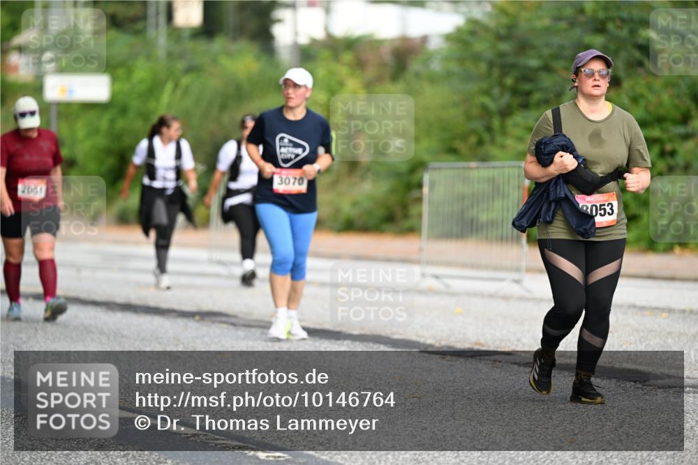 06.09.2026 - CURREX Alsterlauf Dr. Thomas Lammeyer http://msf.ph/oto/10146764 06.09.2026 10:22:50 Laufen 2651, 3070, 3053 meine-sportfotos.de
