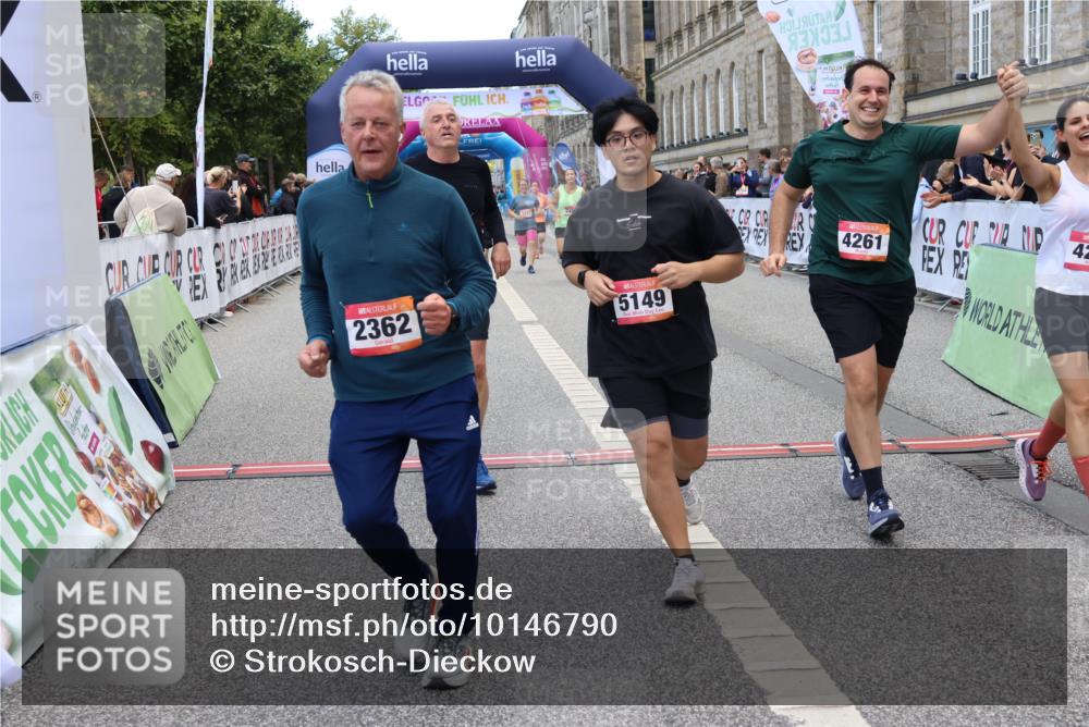 06.09.2026 - CURREX Alsterlauf Strokosch-Dieckow http://msf.ph/oto/10146790 06.09.2026 10:22:09 Ziel 2362, 2422, 2481, 2612, 2613, 3427, 3474, 3707, 4118, 4260, 4261, 4485, 4486, 5149, 5431, 5897 meine-sportfotos.de