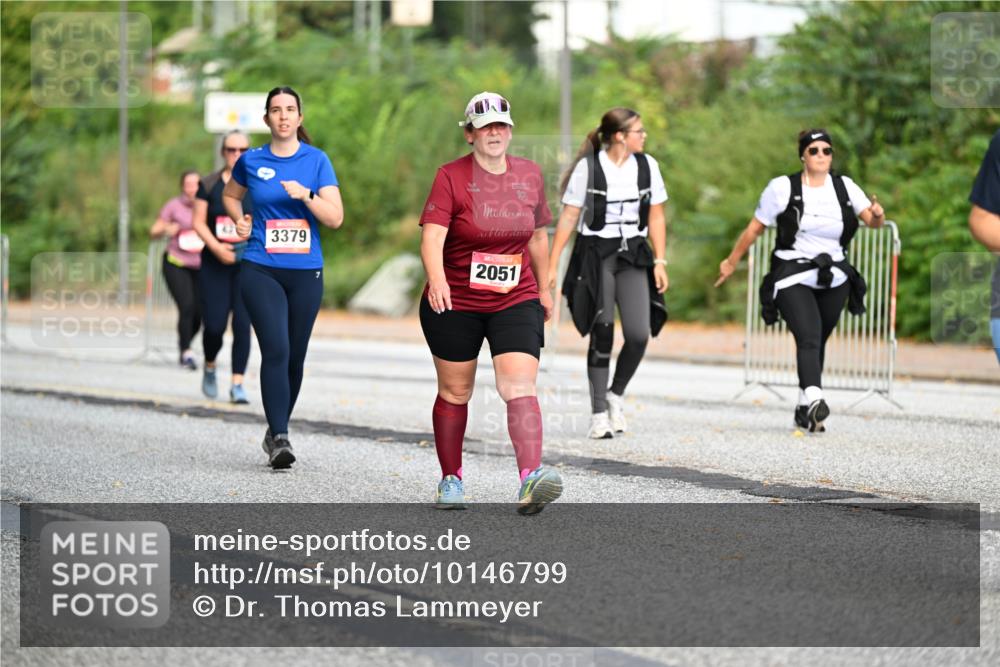 06.09.2026 - CURREX Alsterlauf Dr. Thomas Lammeyer http://msf.ph/oto/10146799 06.09.2026 10:22:54 Laufen 3379, 10, 2051 meine-sportfotos.de