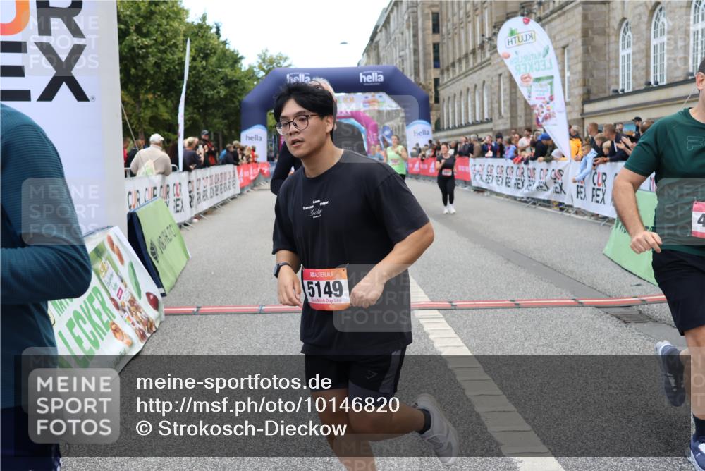 06.09.2026 - CURREX Alsterlauf Strokosch-Dieckow http://msf.ph/oto/10146820 06.09.2026 10:22:10 Ziel 2362, 2422, 2481, 2612, 2613, 3427, 3474, 3707, 4118, 4260, 4261, 4485, 4486, 5149, 5897 meine-sportfotos.de