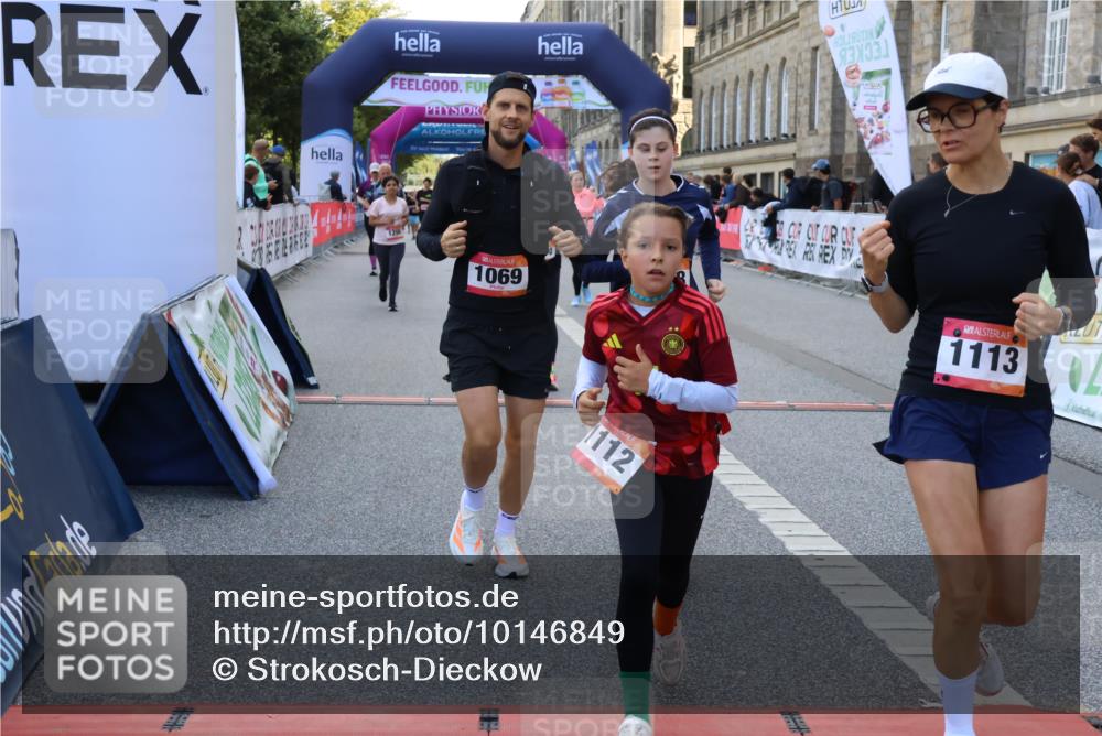 06.09.2026 - CURREX Alsterlauf Strokosch-Dieckow http://msf.ph/oto/10146849 06.09.2026 11:53:53 Ziel 1006, 1037, 1038, 1057, 1068, 1069, 1124, 1213, 1223, 1298, 1305 meine-sportfotos.de
