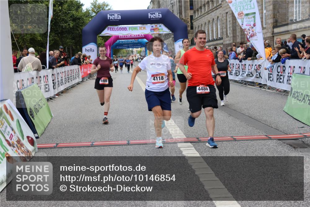 06.09.2026 - CURREX Alsterlauf Strokosch-Dieckow http://msf.ph/oto/10146854 06.09.2026 10:22:12 Ziel 2362, 2481, 2612, 2613, 3427, 3474, 3707, 4118, 4260, 4261, 4485, 4486, 5149, 5897, 6310 meine-sportfotos.de