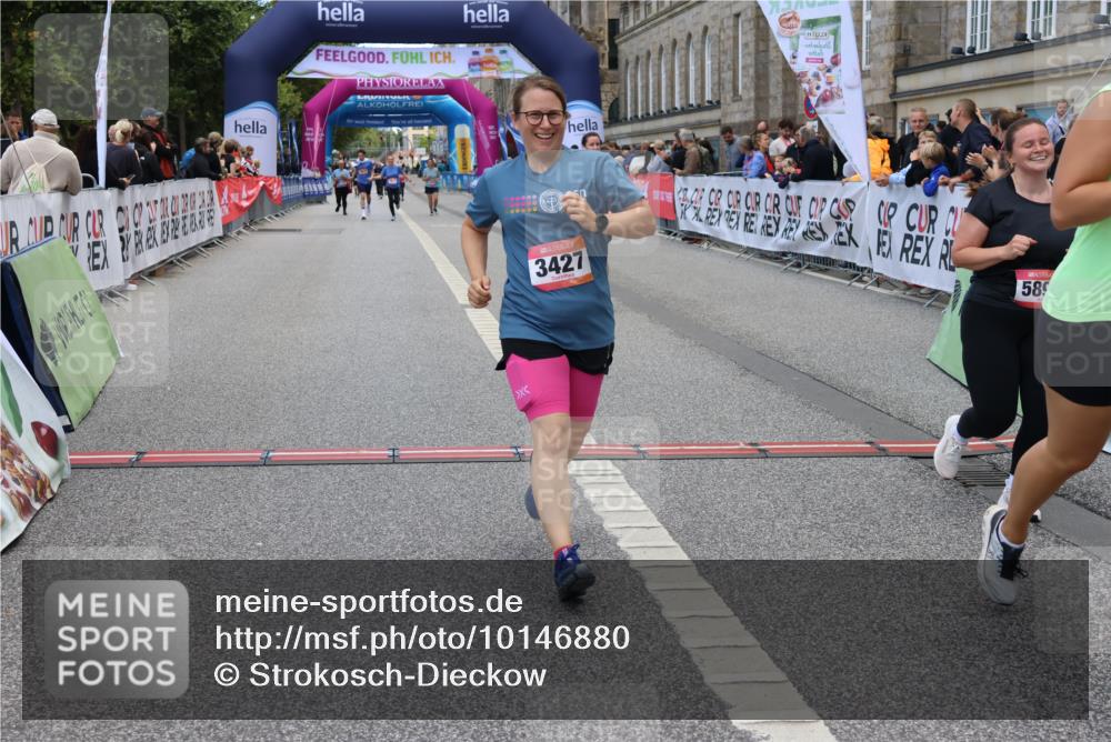 06.09.2026 - CURREX Alsterlauf Strokosch-Dieckow http://msf.ph/oto/10146880 06.09.2026 10:22:14 Ziel 2362, 2481, 2612, 2613, 3427, 3707, 4118, 4260, 4261, 4485, 4486, 5149, 5897, 6310 meine-sportfotos.de