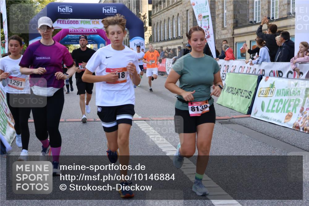 06.09.2026 - CURREX Alsterlauf Strokosch-Dieckow http://msf.ph/oto/10146884 06.09.2026 11:54:03 Ziel 1006, 1018, 1098, 1150, 1223, 1232, 1249, 1267, 1291, 1298, 1305, 1309, 8139, 8245 meine-sportfotos.de