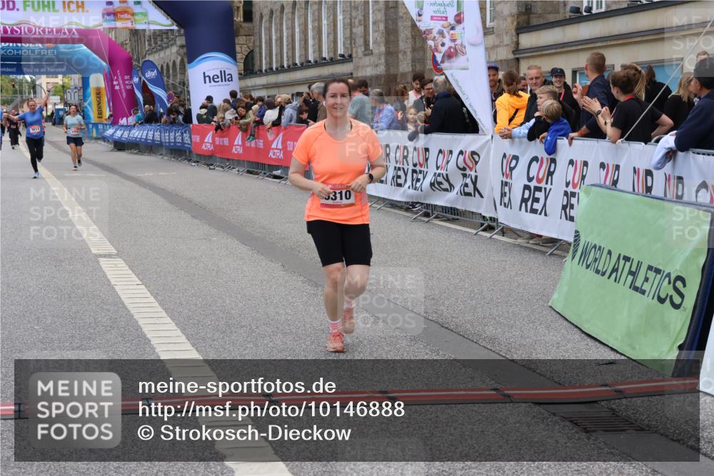 06.09.2026 - CURREX Alsterlauf Strokosch-Dieckow http://msf.ph/oto/10146888 06.09.2026 10:22:16 Ziel 2481, 3427, 4118, 4485, 4486, 5897, 6310 meine-sportfotos.de