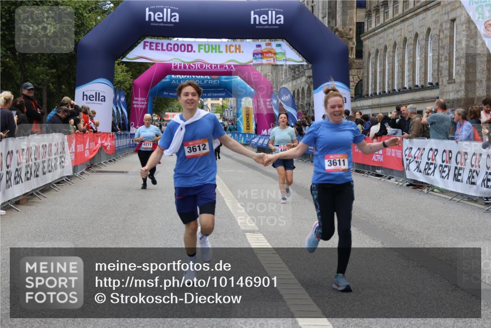 06.09.2026 - CURREX Alsterlauf Strokosch-Dieckow http://msf.ph/oto/10146901 06.09.2026 10:22:23 Ziel 3611, 3612, 4464, 6211, 6310 meine-sportfotos.de