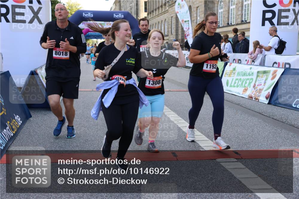06.09.2026 - CURREX Alsterlauf Strokosch-Dieckow http://msf.ph/oto/10146922 06.09.2026 11:54:18 Ziel 1078, 1166, 1167, 1192, 1209, 1308, 1322, 1323, 8018 meine-sportfotos.de