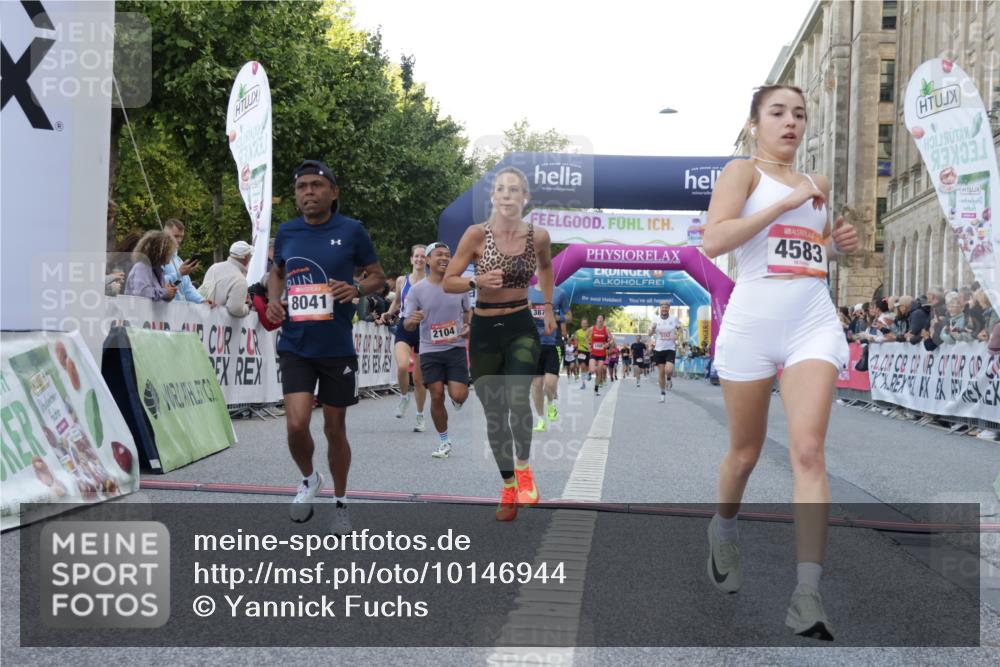 06.09.2026 - CURREX Alsterlauf Yannick Fuchs http://msf.ph/oto/10146944 06.09.2026 09:48:15 Ziel 2104, 2134, 2275, 3632, 3878, 4405, 4472, 4583, 5315, 5804, 6414, 8041 meine-sportfotos.de