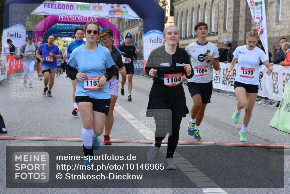 06.09.2026 - CURREX Alsterlauf Strokosch-Dieckow http://msf.ph/oto/10146965 06.09.2026 11:54:27 Ziel 1078, 1086, 1104, 1151, 1191, 1332, 1339, 8185, 8239, 8240 meine-sportfotos.de
