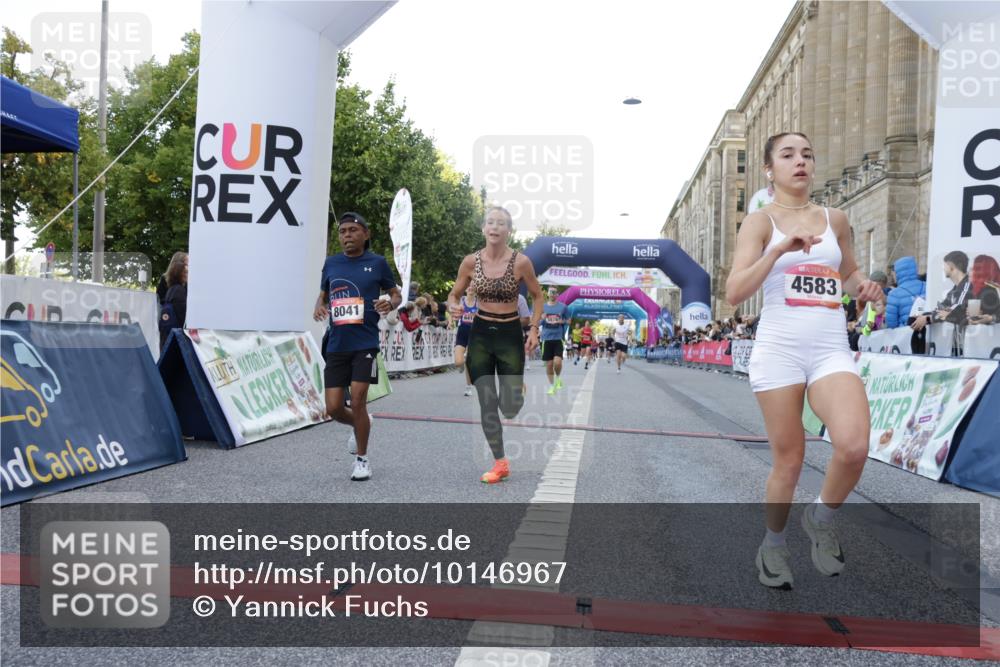 06.09.2026 - CURREX Alsterlauf Yannick Fuchs http://msf.ph/oto/10146967 06.09.2026 09:48:16 Ziel 2104, 2134, 2275, 2746, 3632, 3878, 4254, 4405, 4472, 4583, 5153, 5315, 5804, 6414, 8041 meine-sportfotos.de