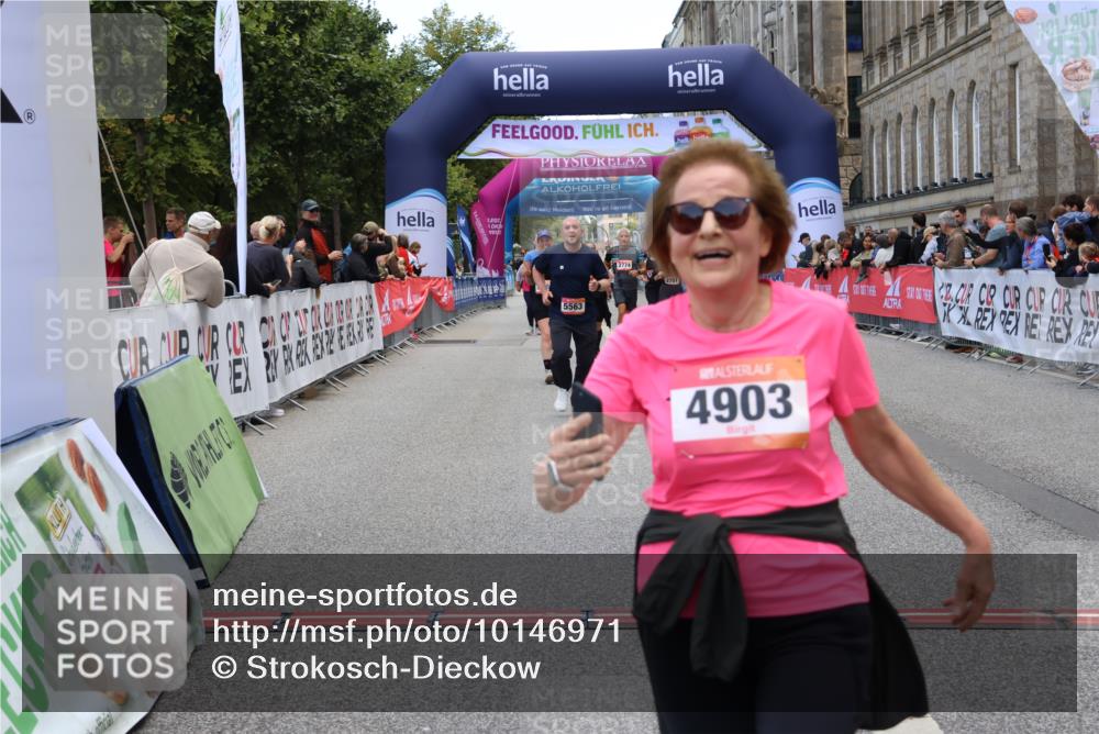 06.09.2026 - CURREX Alsterlauf Strokosch-Dieckow http://msf.ph/oto/10146971 06.09.2026 10:22:38 Ziel 4903, 5358, 5563 meine-sportfotos.de